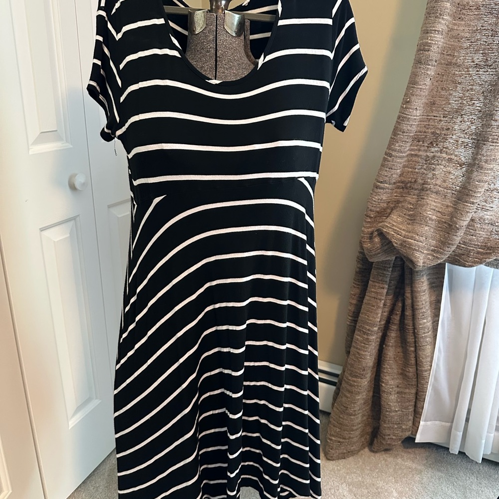 Avenue Black and White Striped T-shirt Dress